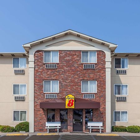 Hotel Super 8 By Wyndham Irving Dfw Airport/South Esterno foto